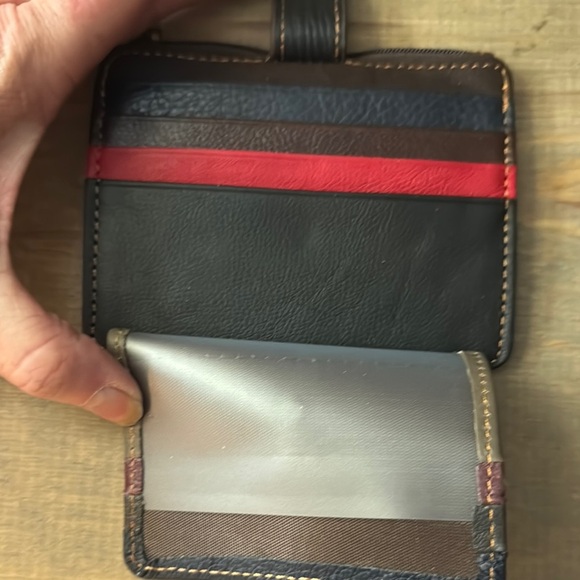 Vera Pelle Red and Brown Leather Key Card Holder - Picture 5 of 6